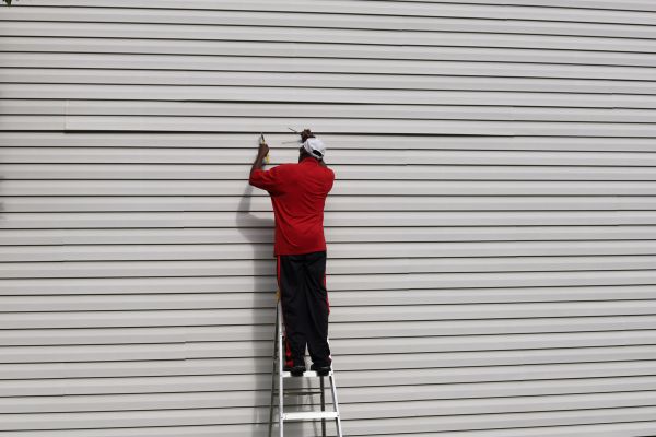 Loose Siding Repair in Burnsville