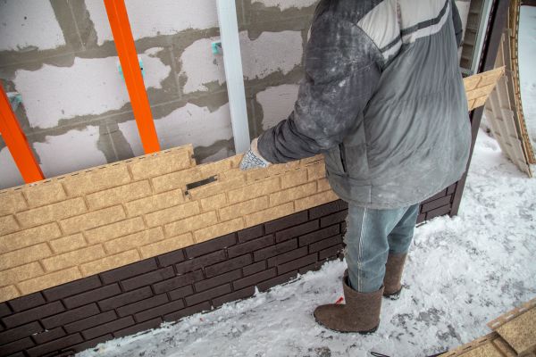 Veneer Siding Installation in Burnsville