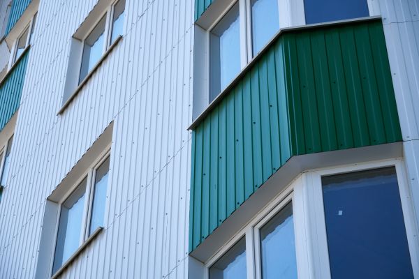 Building Siding Installation in Burnsville