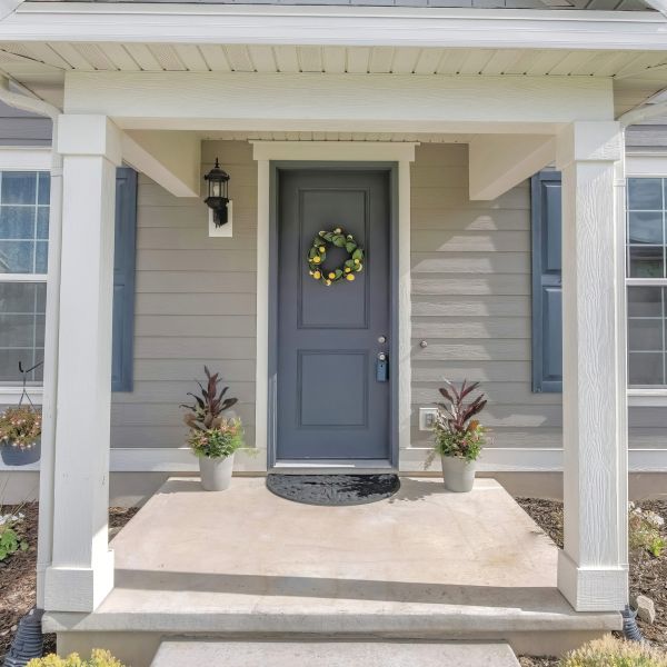 Faux Wood Siding Installation in Burnsville