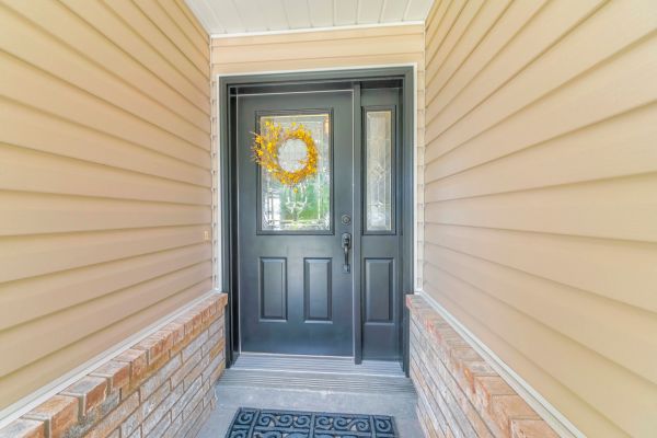 Siding Panel Repair in Burnsville