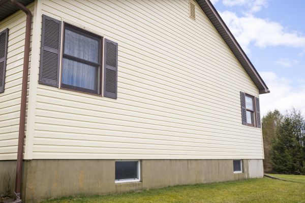 Dutch Lap Siding Repair in Burnsville
